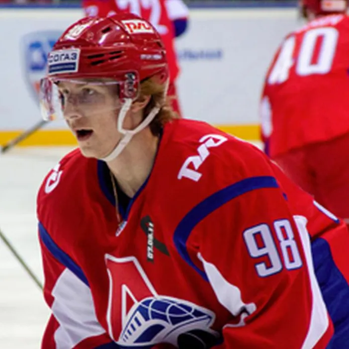 Владислав Картаев