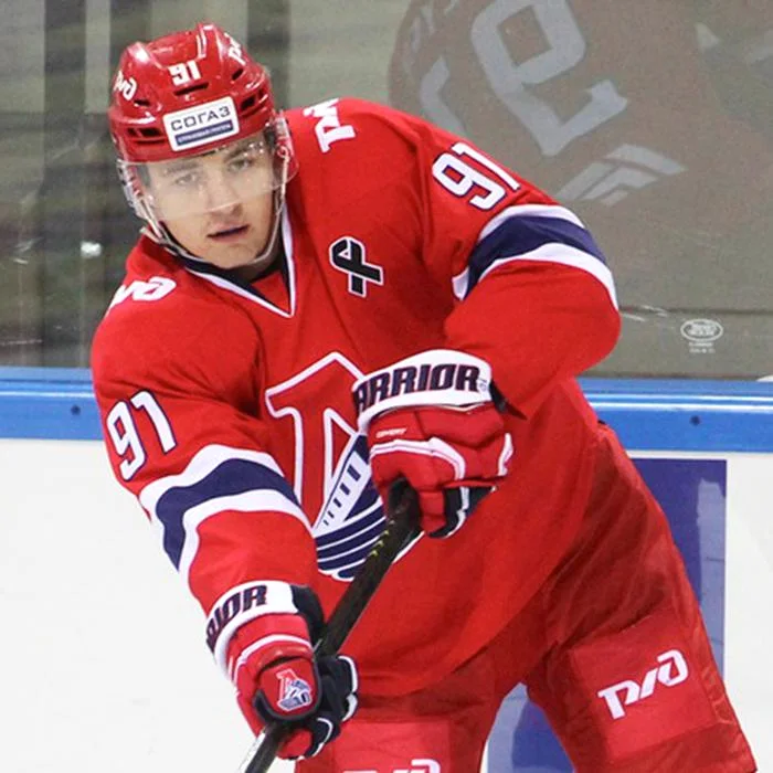 Денис Алексеев